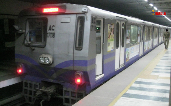 Kolkata Metro | মেট্রোর সময় বদল রবিবার সকালে, কেন জানেন?