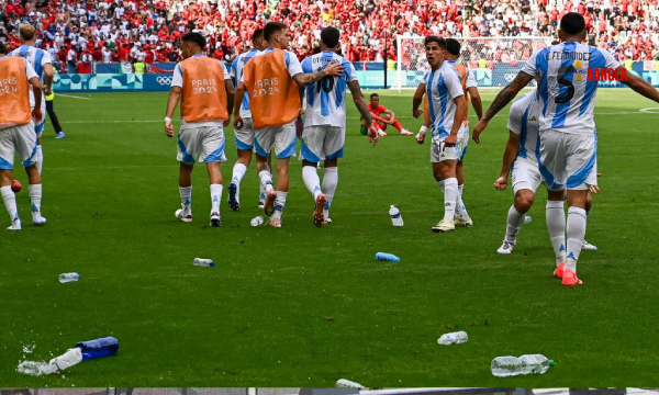 আর্জেন্টিনার হার, বিস্মিত মেসি কী বললেন পড়ুন