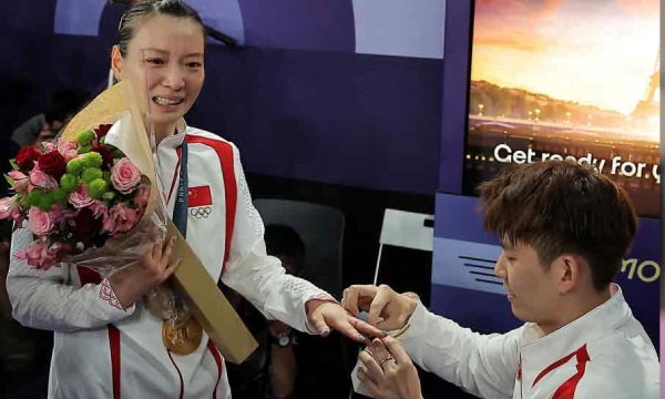 প্রেমের শহরে ‘সোনা-মন’ জিতলেন এই ব্যাডমিন্টন তারকা