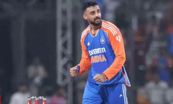 Varun Chakaravarthy | ৫ উইকেট নিয়ে ইংল্যান্ডকে একাই শেষ করে দিলেন বরুণ