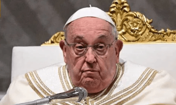 Pope Francis | নিউমোনিয়া নিয়ন্ত্রণে, হাসপাতাল থেকে ছাড়া পেলেন পোপ