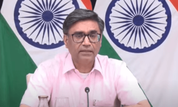 পহেলগাঁও কাণ্ডে পাকিস্তানকে কড়া জবাব ভারতের, দেখুন কী কী সিদ্ধান্ত নেওয়া হল