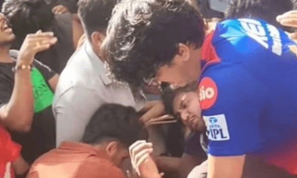 IPL জয়ের সেলিব্রেশনে হুড়োহুড়ি, পদপিষ্ট হয়ে মৃত ১১