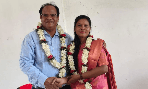 John Barla | ফের বিয়ের পিঁড়িতে জন বার্লা, ৭ মাসের মধ্যেই দ্বিতীয় দাম্পত্য জীবন শুরু